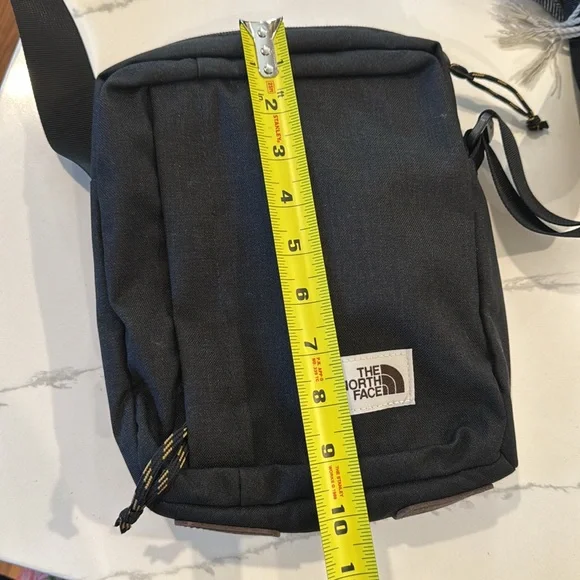 The North Face Small Shoulder Bag - Picture 8 of 8